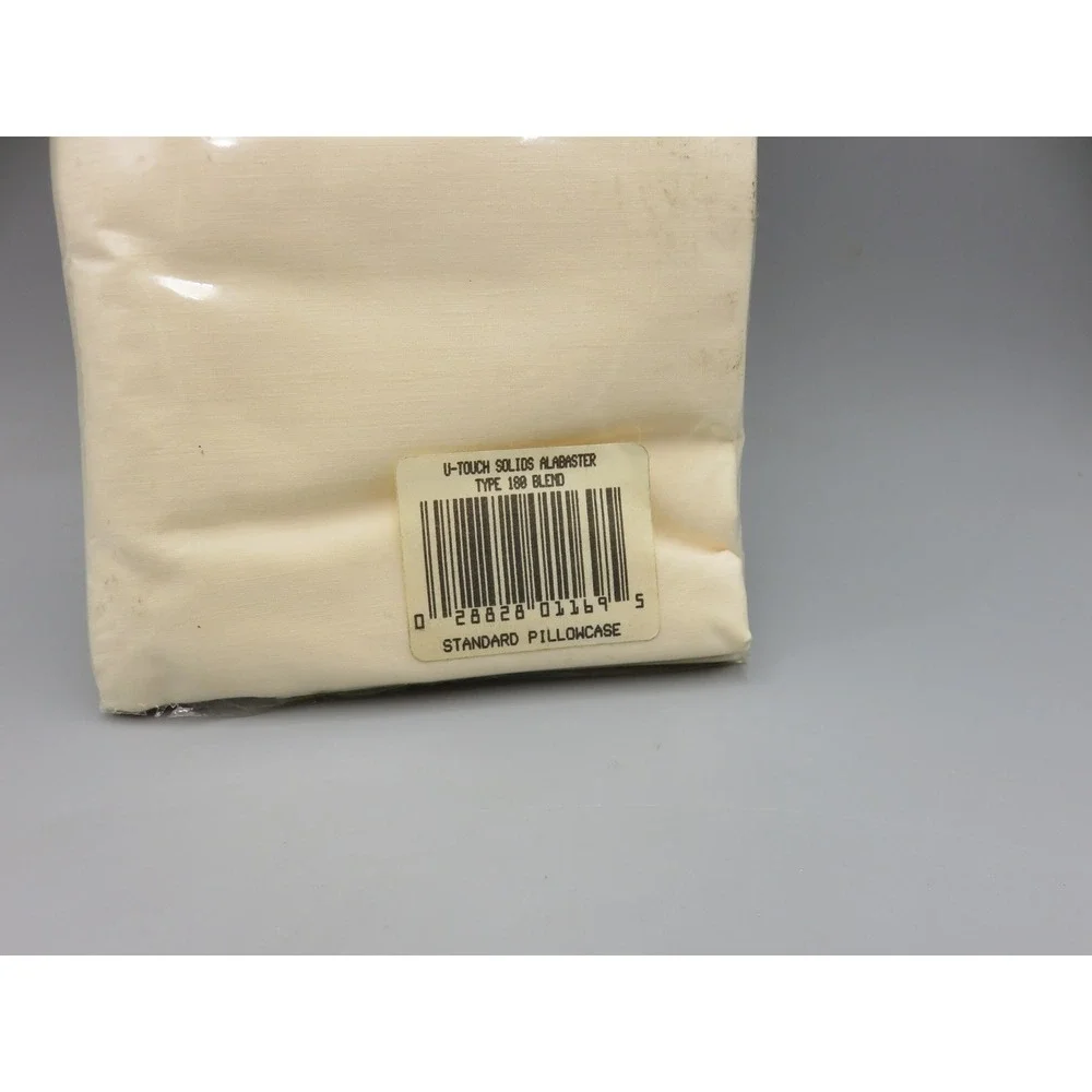 Vintage UltraTouch J.P. Stevens Standard Pillowcases 2pk Alabaster Cream USA